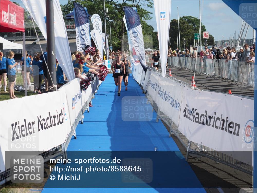 17.08.2025 - KN Förde Triathlon 2025 MichiJ http://msf.ph/oto/8588645 17.08.2025 10:30:50 Laufen 128, 204 meine-sportfotos.de