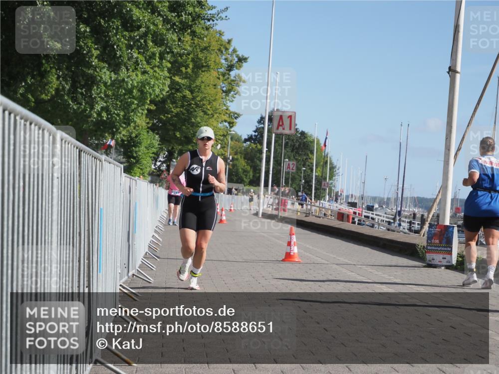 17.08.2025 - KN Förde Triathlon 2025 KatJ http://msf.ph/oto/8588651 17.08.2025 10:39:47 Laufen 159 meine-sportfotos.de