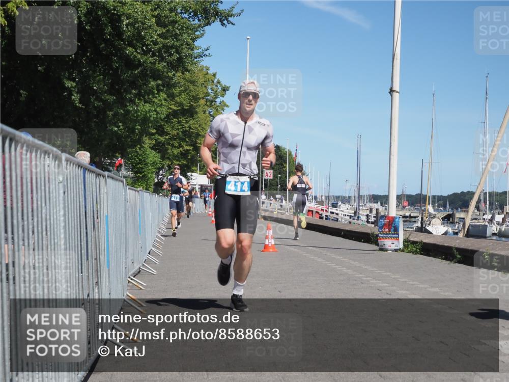 17.08.2025 - KN Förde Triathlon 2025 KatJ http://msf.ph/oto/8588653 17.08.2025 13:32:44 Laufen 413, 414, 469 meine-sportfotos.de