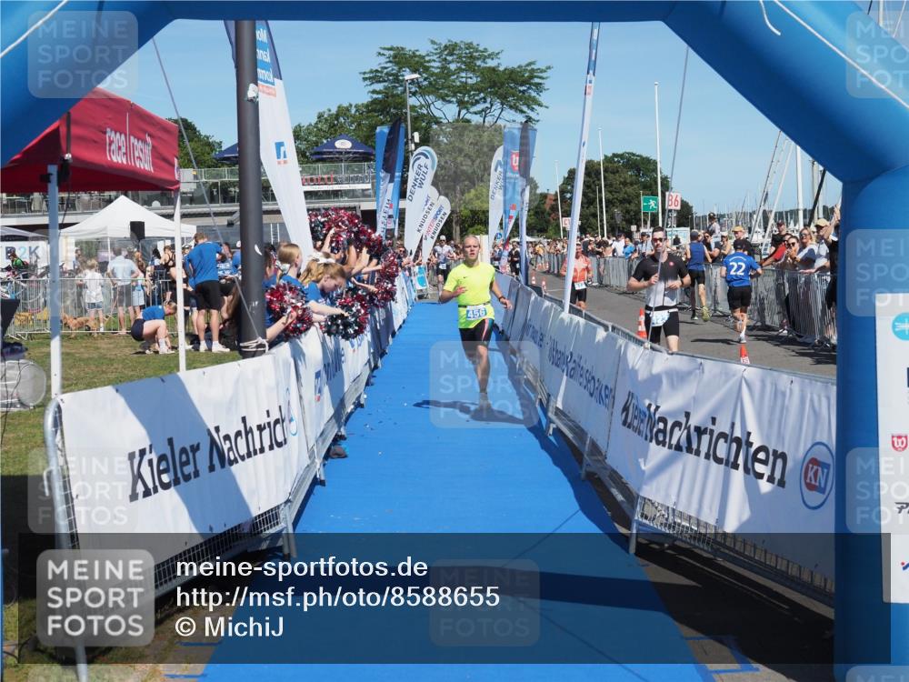17.08.2025 - KN Förde Triathlon 2025 MichiJ http://msf.ph/oto/8588655 17.08.2025 13:45:19 Laufen 456 meine-sportfotos.de