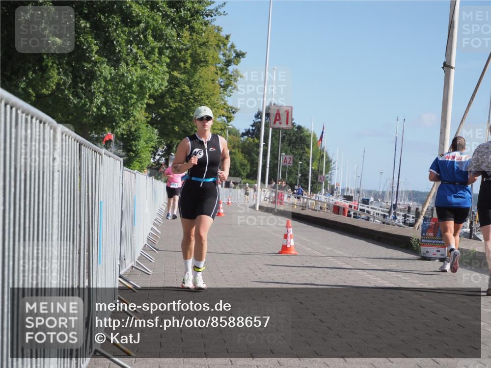 17.08.2025 - KN Förde Triathlon 2025 KatJ http://msf.ph/oto/8588657 17.08.2025 10:39:48 Laufen 159 meine-sportfotos.de