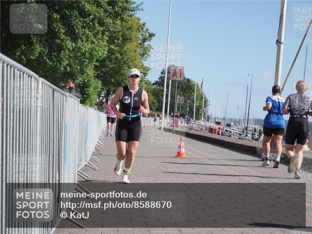 17.08.2025 - KN Förde Triathlon 2025 KatJ http://msf.ph/oto/8588670 17.08.2025 10:39:48 Laufen 159 meine-sportfotos.de