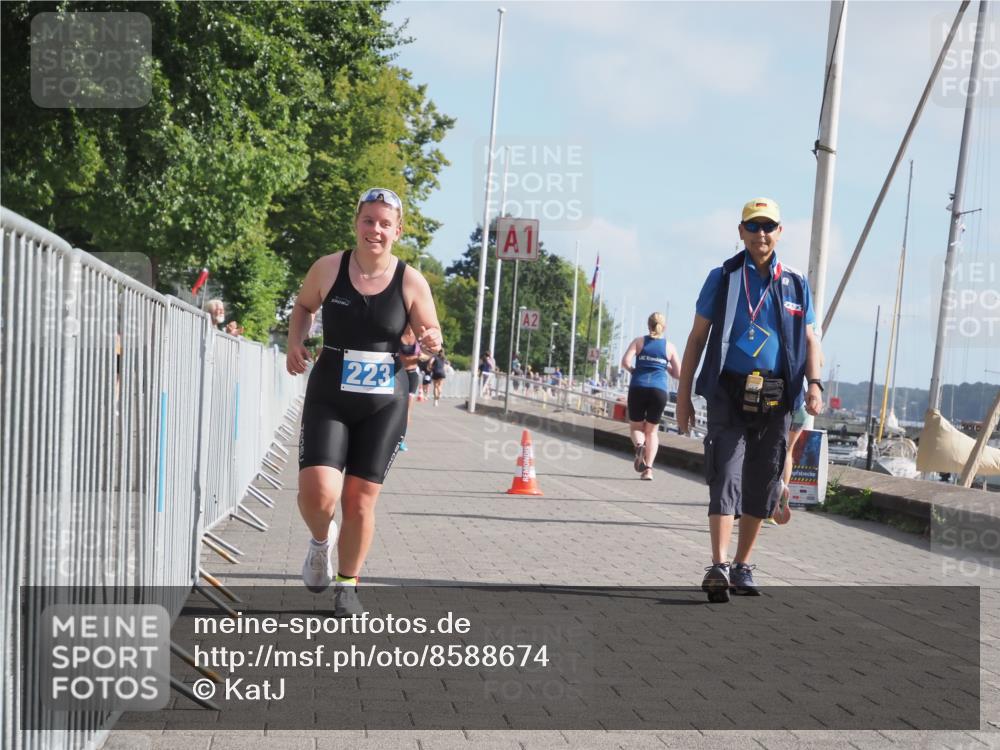 17.08.2025 - KN Förde Triathlon 2025 KatJ http://msf.ph/oto/8588674 17.08.2025 10:14:49 Laufen 114, 119, 223 meine-sportfotos.de