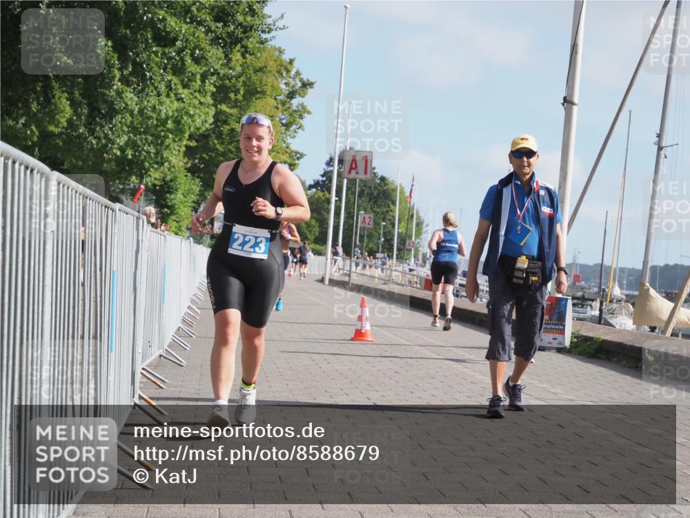 17.08.2025 - KN Förde Triathlon 2025 KatJ http://msf.ph/oto/8588679 17.08.2025 10:14:49 Laufen 114, 119, 223 meine-sportfotos.de