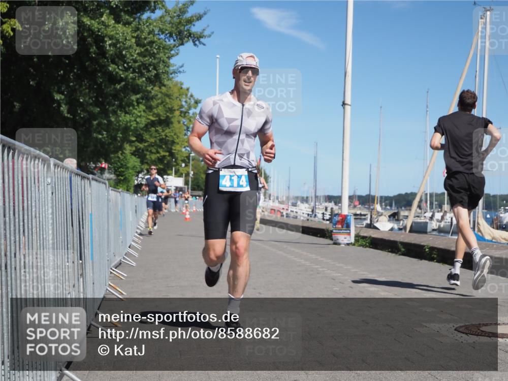 17.08.2025 - KN Förde Triathlon 2025 KatJ http://msf.ph/oto/8588682 17.08.2025 13:32:45 Laufen 413, 414, 469 meine-sportfotos.de