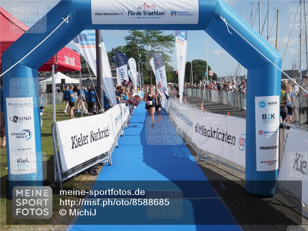 17.08.2025 - KN Förde Triathlon 2025 MichiJ http://msf.ph/oto/8588685 17.08.2025 10:30:51 Laufen 128, 204 meine-sportfotos.de