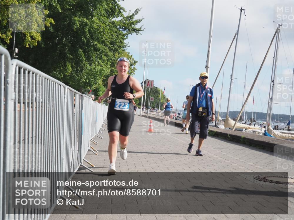 17.08.2025 - KN Förde Triathlon 2025 KatJ http://msf.ph/oto/8588701 17.08.2025 10:14:50 Laufen 114, 119, 223 meine-sportfotos.de