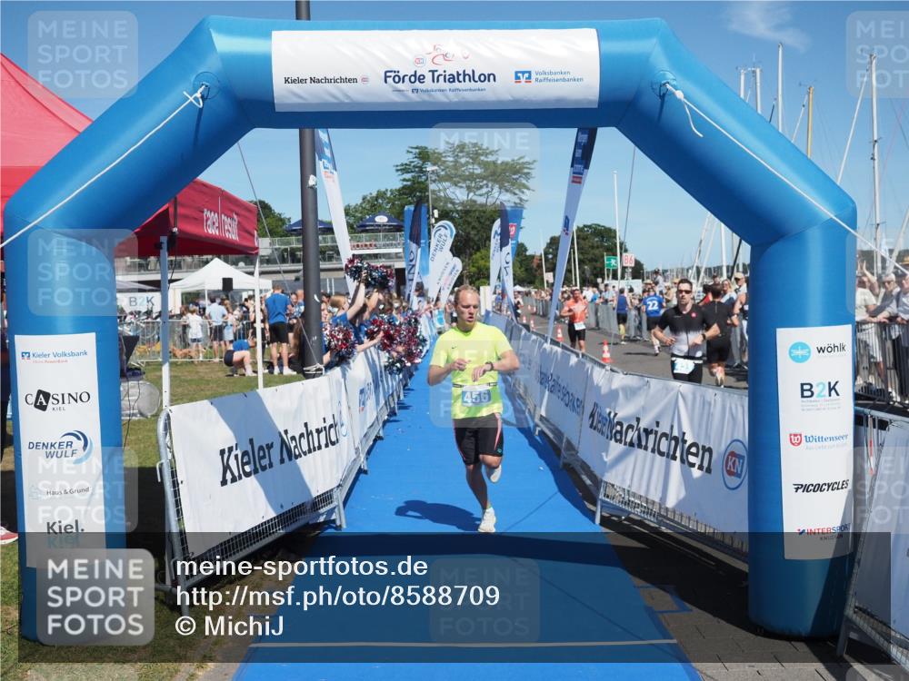 17.08.2025 - KN Förde Triathlon 2025 MichiJ http://msf.ph/oto/8588709 17.08.2025 13:45:20 Laufen 456 meine-sportfotos.de