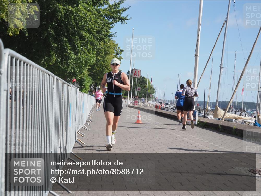 17.08.2025 - KN Förde Triathlon 2025 KatJ http://msf.ph/oto/8588712 17.08.2025 10:39:49 Laufen 159 meine-sportfotos.de