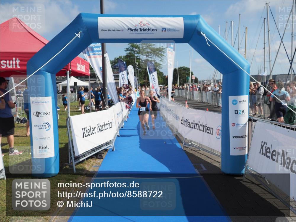 17.08.2025 - KN Förde Triathlon 2025 MichiJ http://msf.ph/oto/8588722 17.08.2025 10:30:52 Laufen 128, 204 meine-sportfotos.de