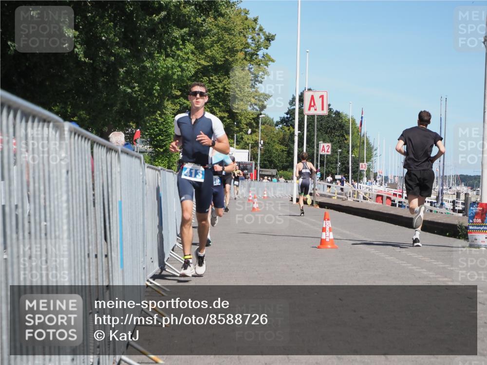 17.08.2025 - KN Förde Triathlon 2025 KatJ http://msf.ph/oto/8588726 17.08.2025 13:32:48 Laufen 413, 414, 466, 469 meine-sportfotos.de