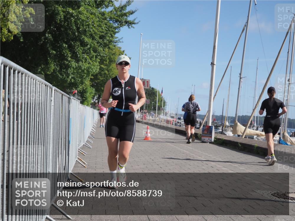 17.08.2025 - KN Förde Triathlon 2025 KatJ http://msf.ph/oto/8588739 17.08.2025 10:39:50 Laufen 159 meine-sportfotos.de