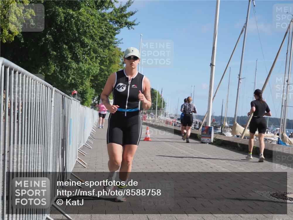 17.08.2025 - KN Förde Triathlon 2025 KatJ http://msf.ph/oto/8588758 17.08.2025 10:39:50 Laufen 159 meine-sportfotos.de