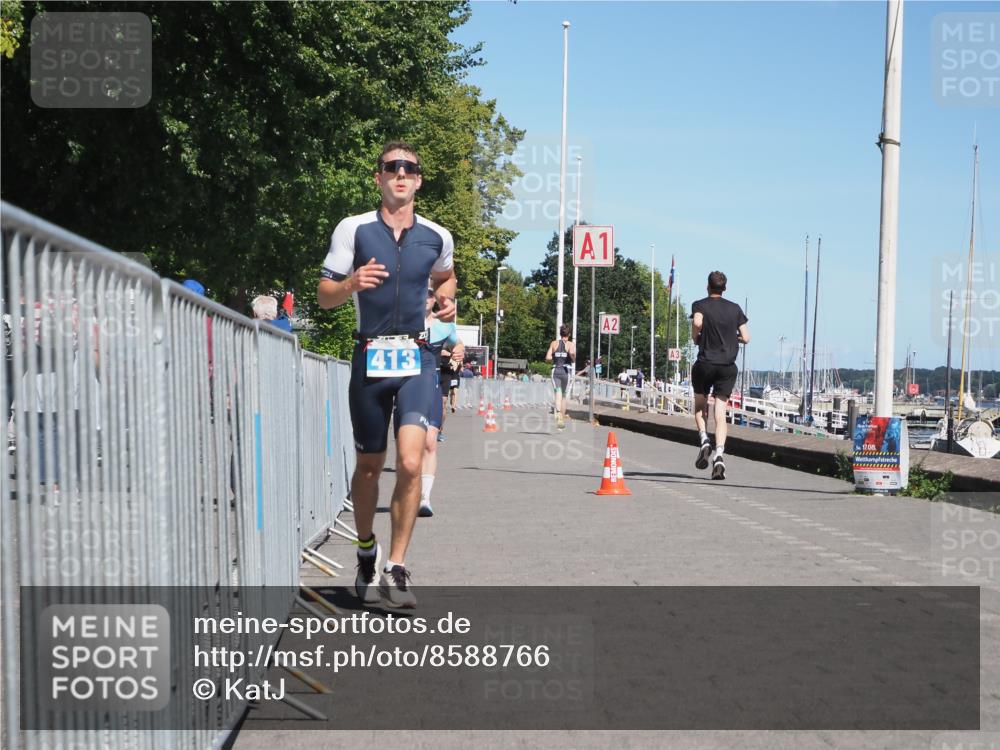 17.08.2025 - KN Förde Triathlon 2025 KatJ http://msf.ph/oto/8588766 17.08.2025 13:32:49 Laufen 413, 458, 466, 469 meine-sportfotos.de