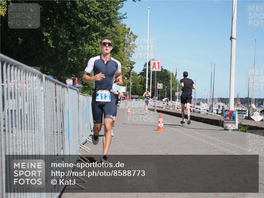 17.08.2025 - KN Förde Triathlon 2025 KatJ http://msf.ph/oto/8588773 17.08.2025 13:32:49 Laufen 413, 458, 466, 469 meine-sportfotos.de