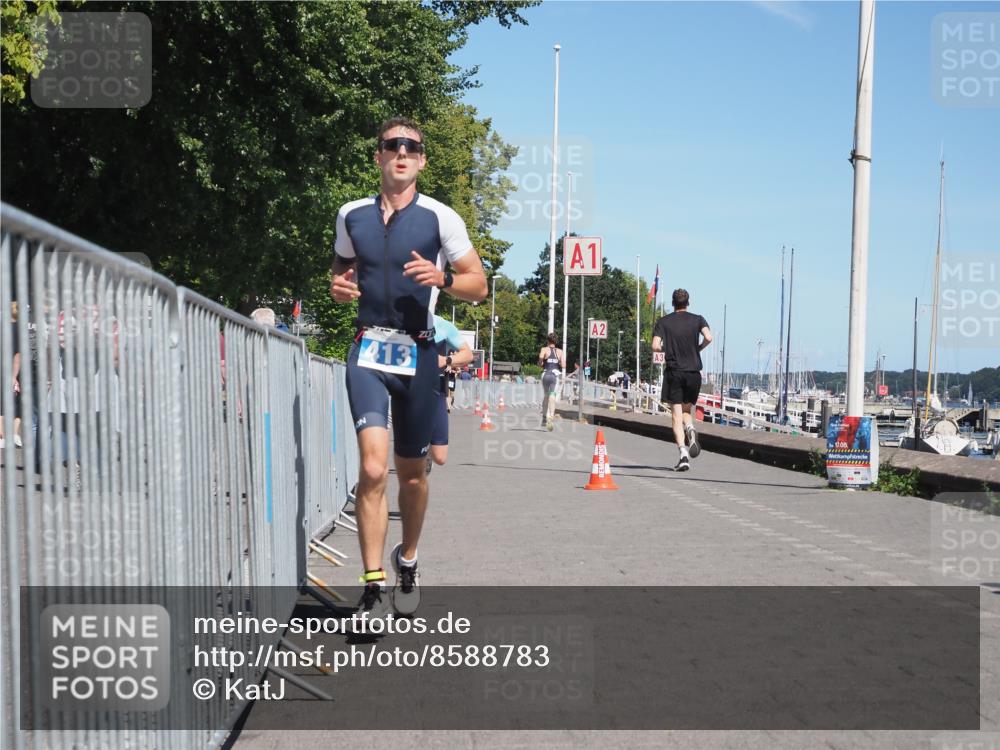 17.08.2025 - KN Förde Triathlon 2025 KatJ http://msf.ph/oto/8588783 17.08.2025 13:32:50 Laufen 413, 458, 466, 469 meine-sportfotos.de