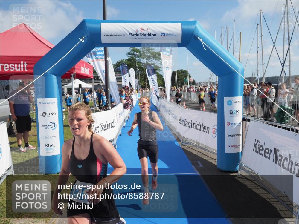 17.08.2025 - KN Förde Triathlon 2025 MichiJ http://msf.ph/oto/8588787 17.08.2025 10:30:54 Laufen 128, 204 meine-sportfotos.de