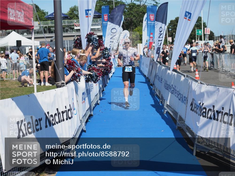17.08.2025 - KN Förde Triathlon 2025 MichiJ http://msf.ph/oto/8588792 17.08.2025 13:45:25 Laufen 414, 456, 548 meine-sportfotos.de