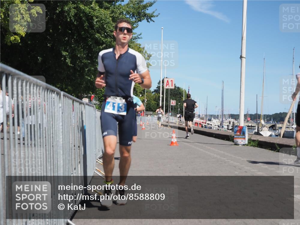 17.08.2025 - KN Förde Triathlon 2025 KatJ http://msf.ph/oto/8588809 17.08.2025 13:32:50 Laufen 413, 458, 466, 469 meine-sportfotos.de