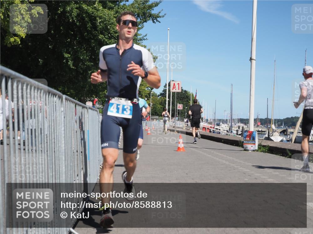 17.08.2025 - KN Förde Triathlon 2025 KatJ http://msf.ph/oto/8588813 17.08.2025 13:32:50 Laufen 413, 458, 466, 469 meine-sportfotos.de