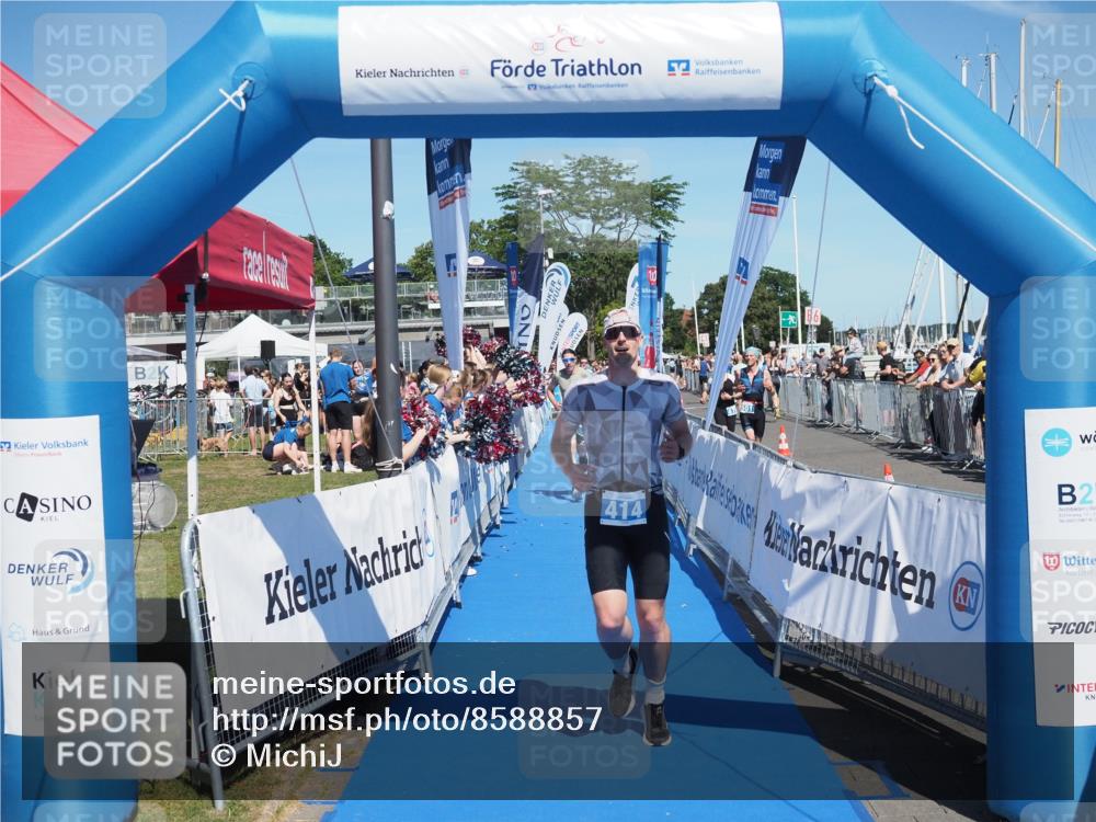 17.08.2025 - KN Förde Triathlon 2025 MichiJ http://msf.ph/oto/8588857 17.08.2025 13:45:27 Laufen 414, 548 meine-sportfotos.de