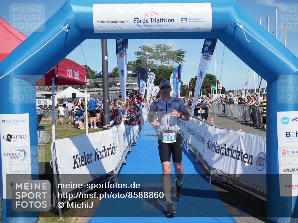 17.08.2025 - KN Förde Triathlon 2025 MichiJ http://msf.ph/oto/8588860 17.08.2025 13:45:27 Laufen 414, 548 meine-sportfotos.de