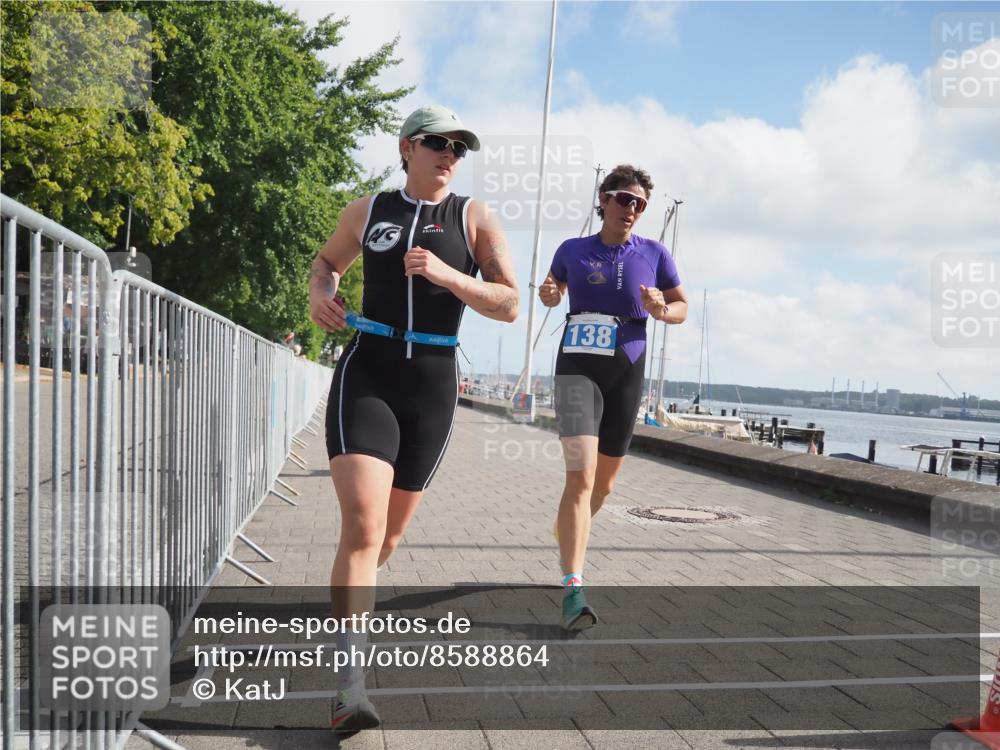 17.08.2025 - KN Förde Triathlon 2025 KatJ http://msf.ph/oto/8588864 17.08.2025 10:15:06 Laufen 128, 138, 159 meine-sportfotos.de