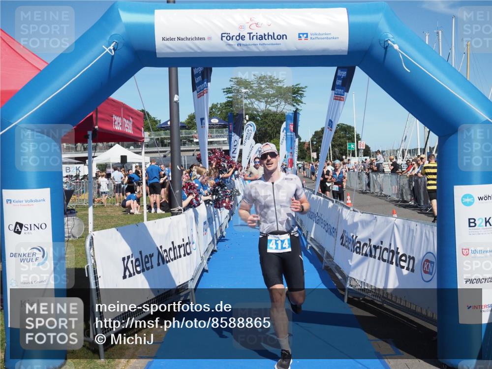 17.08.2025 - KN Förde Triathlon 2025 MichiJ http://msf.ph/oto/8588865 17.08.2025 13:45:27 Laufen 414, 548 meine-sportfotos.de