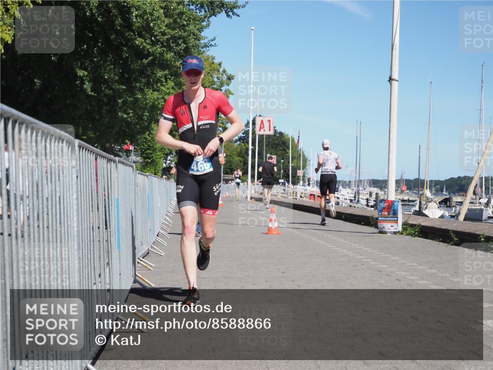 17.08.2025 - KN Förde Triathlon 2025 KatJ http://msf.ph/oto/8588866 17.08.2025 13:32:54 Laufen 413, 418, 458, 466, 469, 548 meine-sportfotos.de