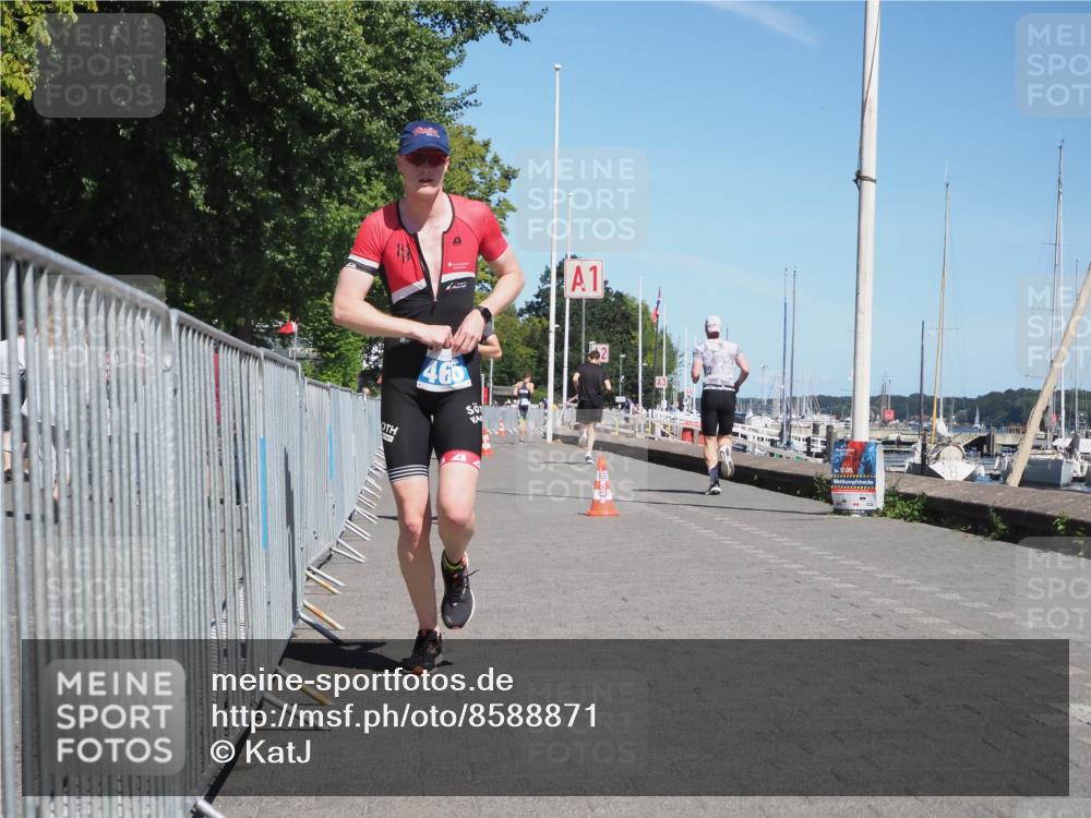 17.08.2025 - KN Förde Triathlon 2025 KatJ http://msf.ph/oto/8588871 17.08.2025 13:32:54 Laufen 413, 418, 458, 466, 469, 548 meine-sportfotos.de