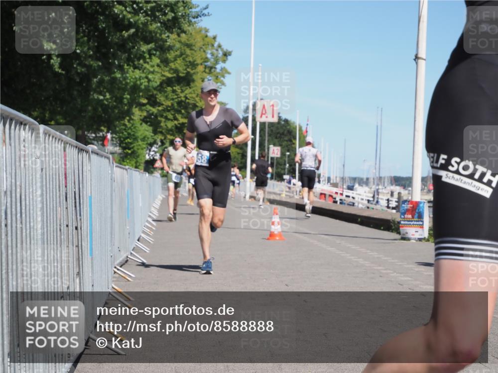 17.08.2025 - KN Förde Triathlon 2025 KatJ http://msf.ph/oto/8588888 17.08.2025 13:32:56 Laufen 418, 458, 466, 548 meine-sportfotos.de