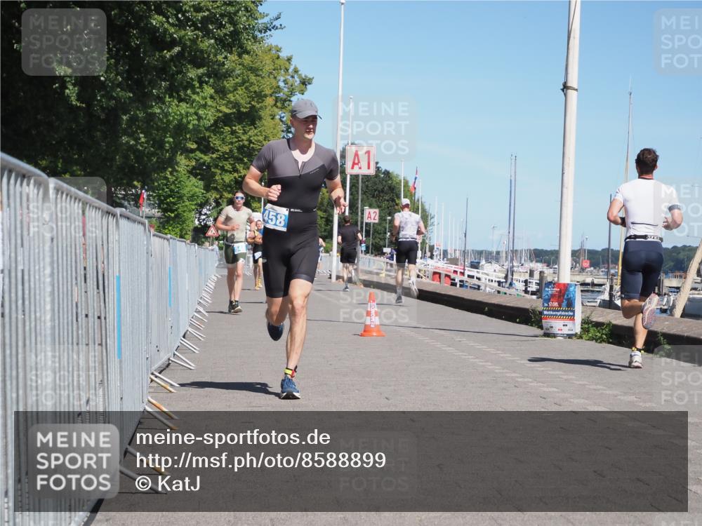 17.08.2025 - KN Förde Triathlon 2025 KatJ http://msf.ph/oto/8588899 17.08.2025 13:32:56 Laufen 418, 458, 466, 548 meine-sportfotos.de