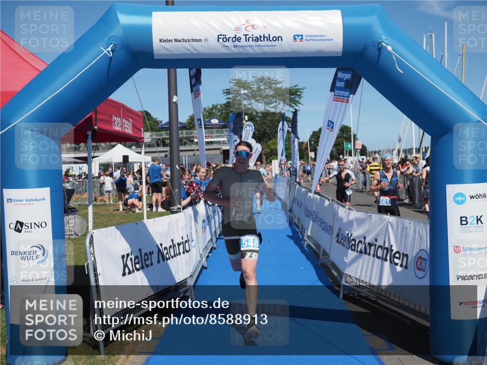 17.08.2025 - KN Förde Triathlon 2025 MichiJ http://msf.ph/oto/8588913 17.08.2025 13:45:30 Laufen 414, 447, 548 meine-sportfotos.de