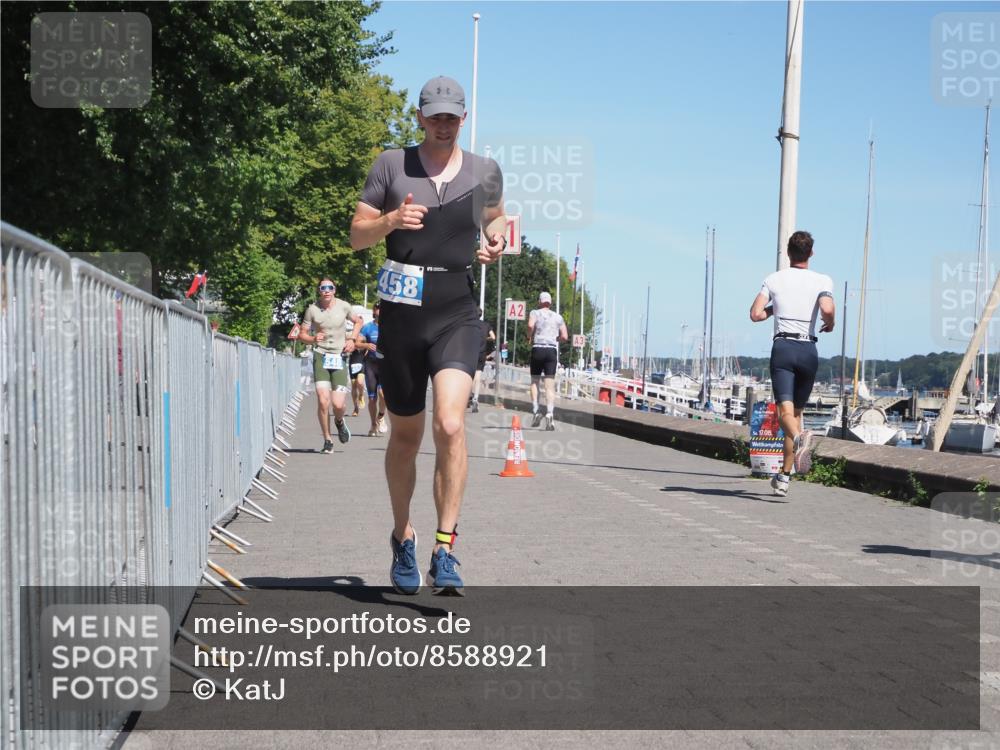 17.08.2025 - KN Förde Triathlon 2025 KatJ http://msf.ph/oto/8588921 17.08.2025 13:32:57 Laufen 418, 458, 466, 548 meine-sportfotos.de