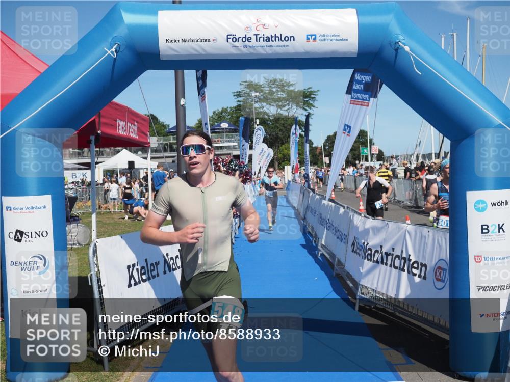 17.08.2025 - KN Förde Triathlon 2025 MichiJ http://msf.ph/oto/8588933 17.08.2025 13:45:30 Laufen 414, 447, 548 meine-sportfotos.de