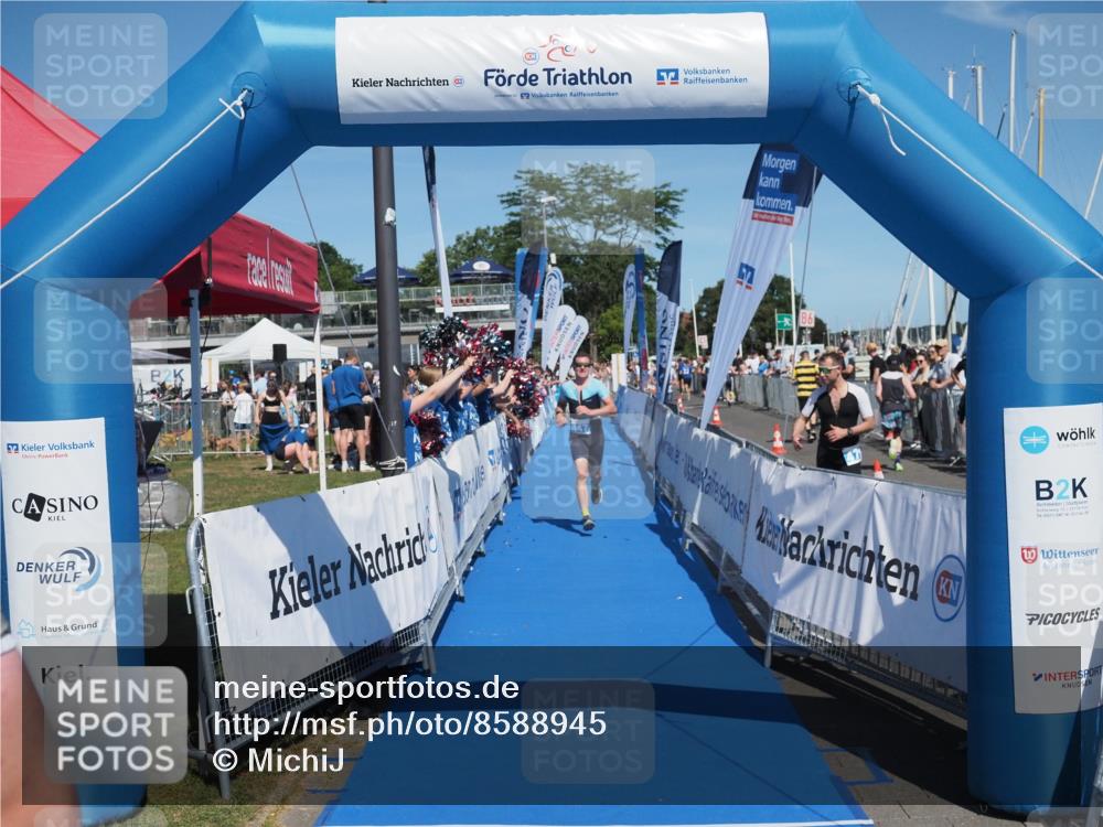 17.08.2025 - KN Förde Triathlon 2025 MichiJ http://msf.ph/oto/8588945 17.08.2025 13:45:31 Laufen 414, 447, 548 meine-sportfotos.de