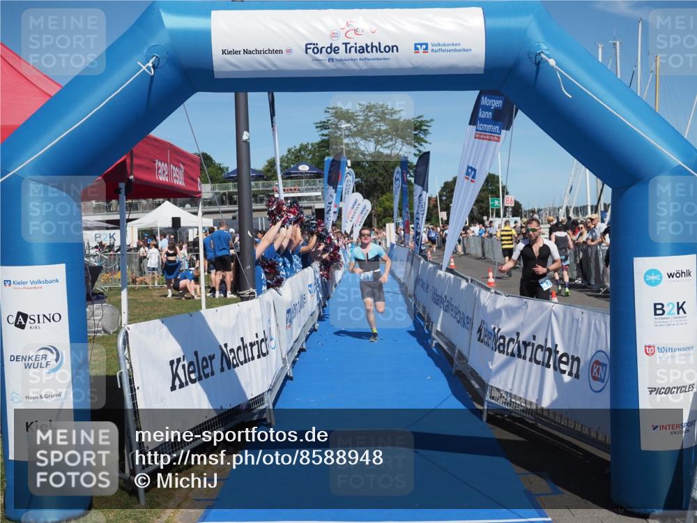 17.08.2025 - KN Förde Triathlon 2025 MichiJ http://msf.ph/oto/8588948 17.08.2025 13:45:31 Laufen 414, 447, 548 meine-sportfotos.de