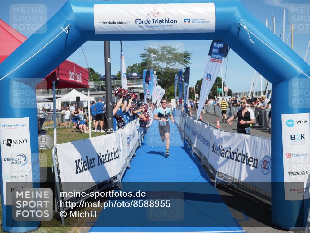 17.08.2025 - KN Förde Triathlon 2025 MichiJ http://msf.ph/oto/8588955 17.08.2025 13:45:31 Laufen 414, 447, 548 meine-sportfotos.de