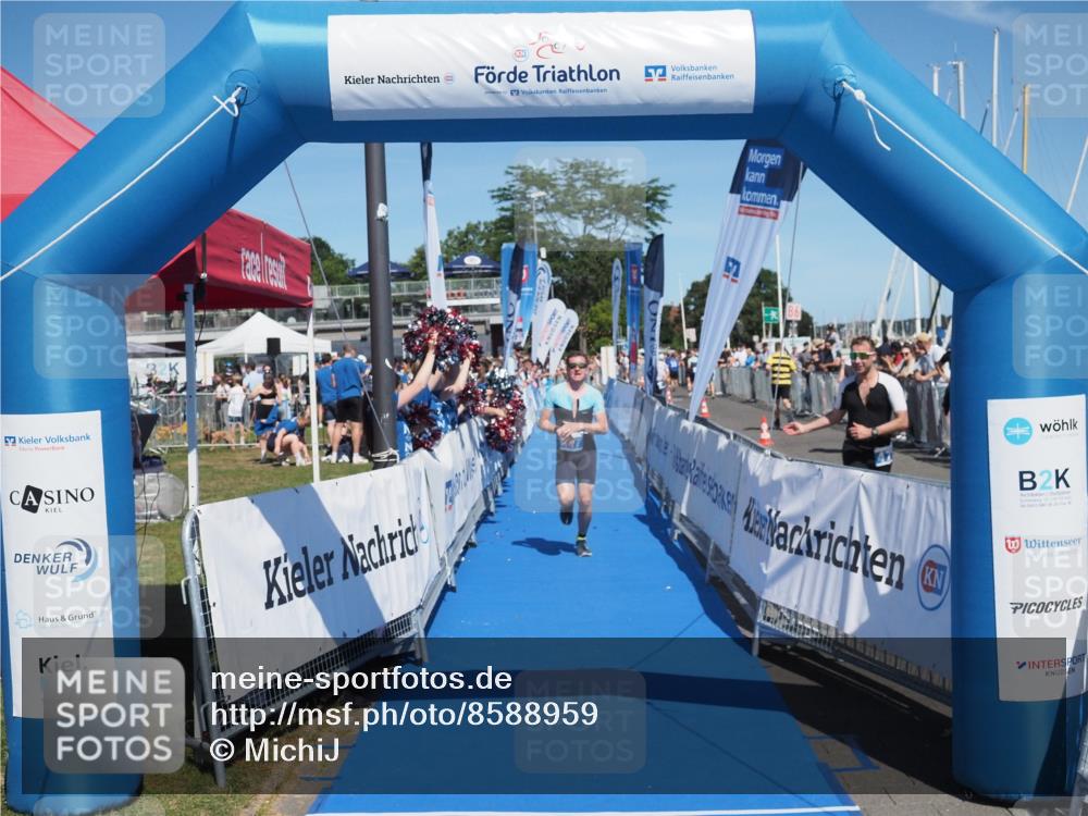 17.08.2025 - KN Förde Triathlon 2025 MichiJ http://msf.ph/oto/8588959 17.08.2025 13:45:31 Laufen 414, 447, 548 meine-sportfotos.de