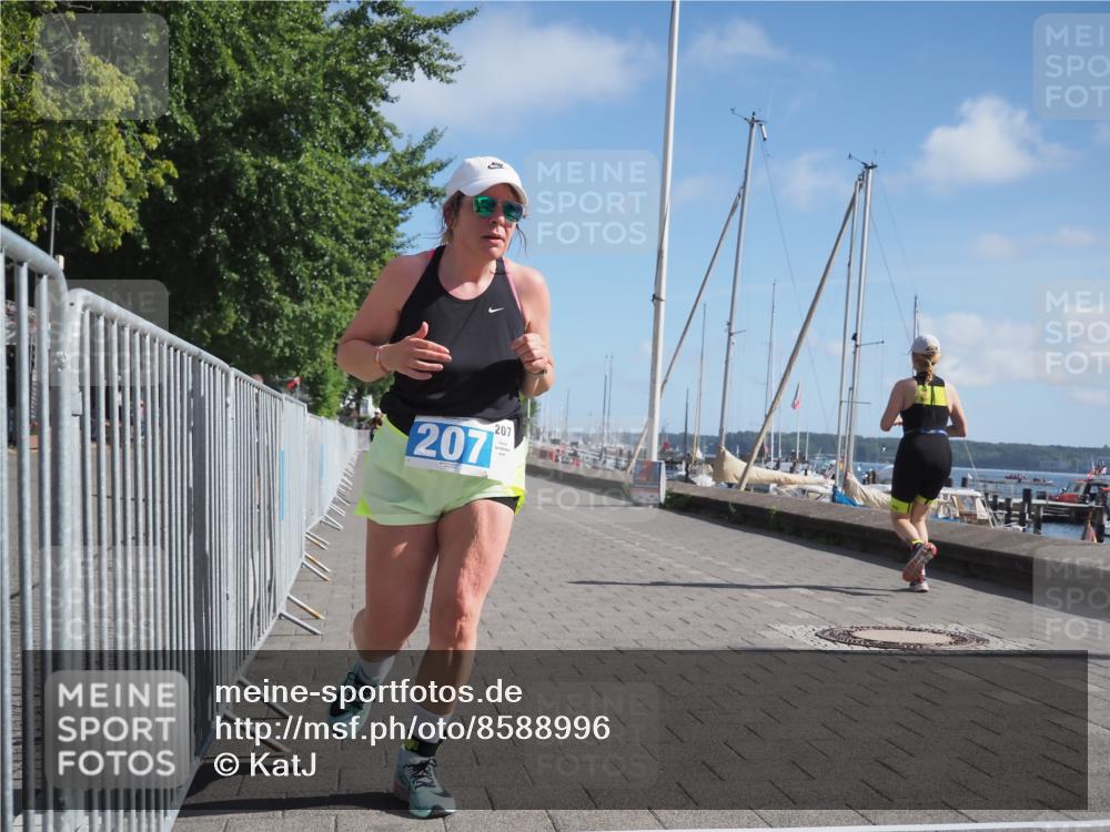 17.08.2025 - KN Förde Triathlon 2025 KatJ http://msf.ph/oto/8588996 17.08.2025 10:40:31 Laufen 207 meine-sportfotos.de