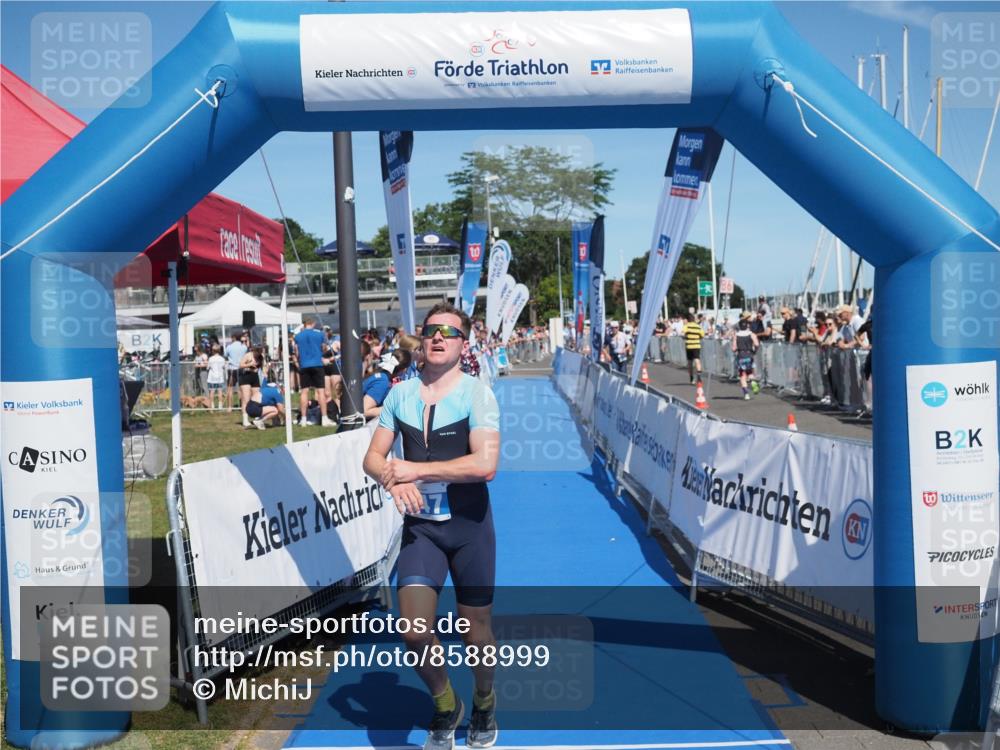 17.08.2025 - KN Förde Triathlon 2025 MichiJ http://msf.ph/oto/8588999 17.08.2025 13:45:33 Laufen 414, 447, 548 meine-sportfotos.de
