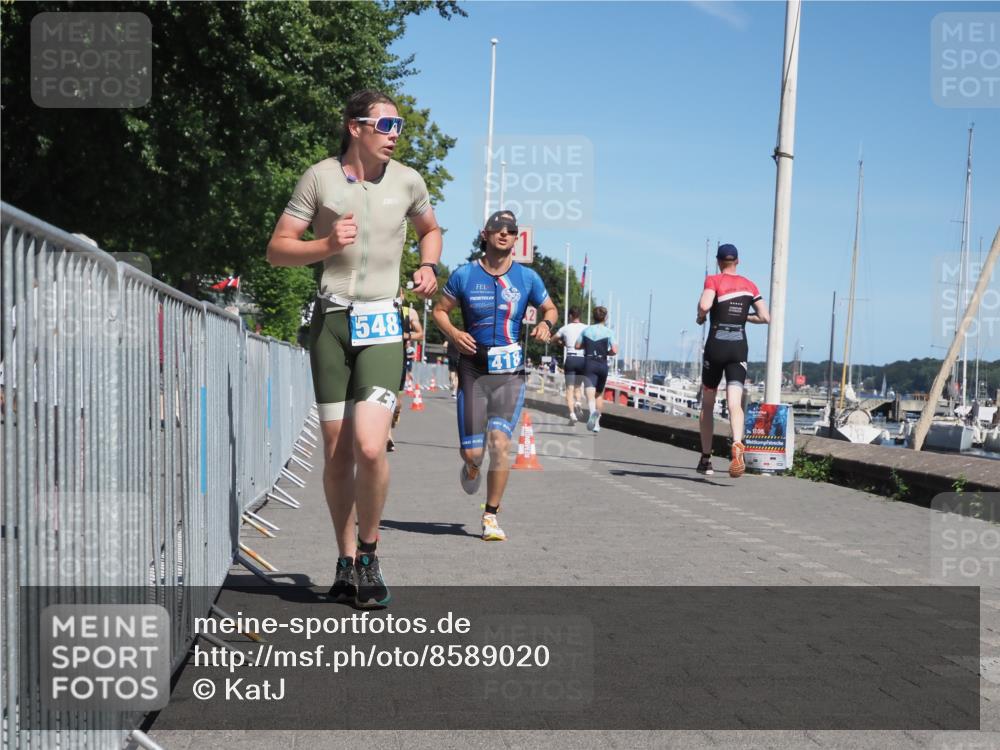 17.08.2025 - KN Förde Triathlon 2025 KatJ http://msf.ph/oto/8589020 17.08.2025 13:33:02 Laufen 418, 493, 548 meine-sportfotos.de