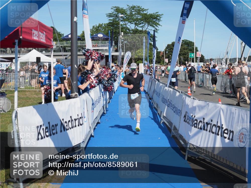 17.08.2025 - KN Förde Triathlon 2025 MichiJ http://msf.ph/oto/8589061 17.08.2025 13:46:00 Laufen 445 meine-sportfotos.de