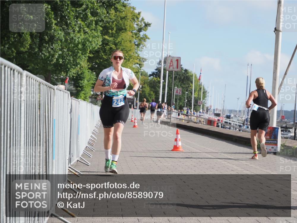 17.08.2025 - KN Förde Triathlon 2025 KatJ http://msf.ph/oto/8589079 17.08.2025 10:15:28 Laufen 142, 242 meine-sportfotos.de