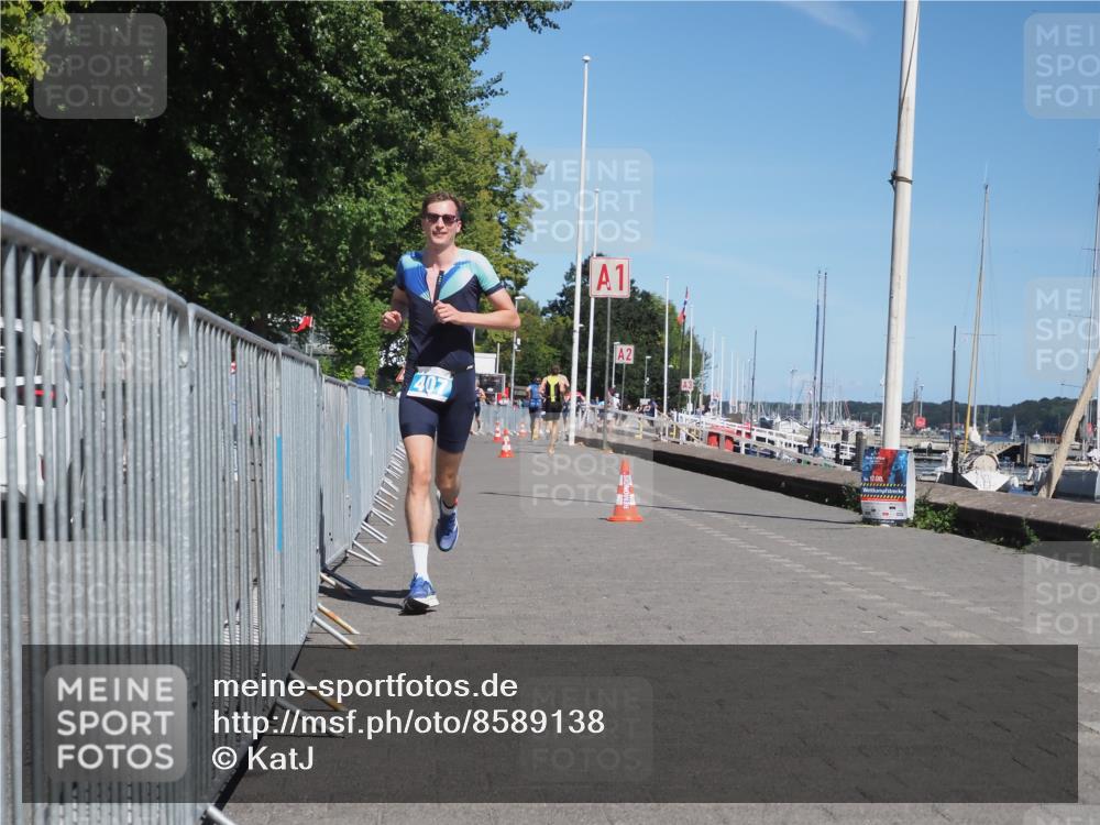 17.08.2025 - KN Förde Triathlon 2025 KatJ http://msf.ph/oto/8589138 17.08.2025 13:33:20 Laufen 407 meine-sportfotos.de