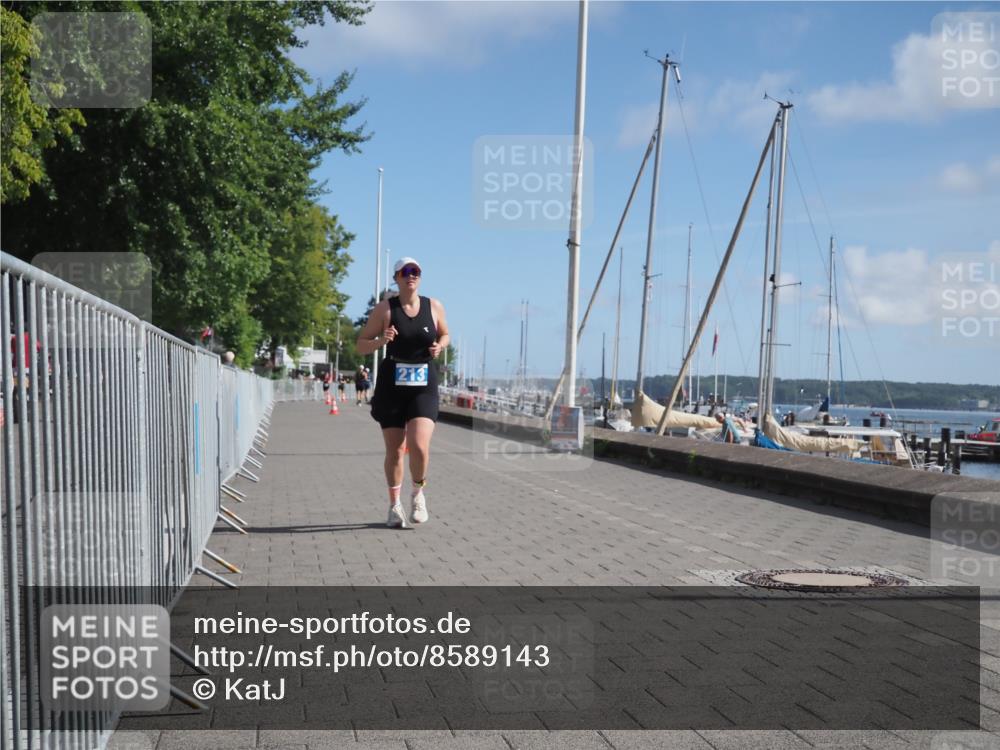 17.08.2025 - KN Förde Triathlon 2025 KatJ http://msf.ph/oto/8589143 17.08.2025 10:41:17 Laufen 213 meine-sportfotos.de