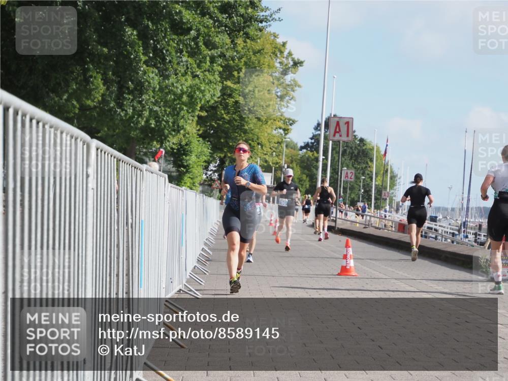 17.08.2025 - KN Förde Triathlon 2025 KatJ http://msf.ph/oto/8589145 17.08.2025 10:15:38 Laufen 127, 150, 210, 234 meine-sportfotos.de