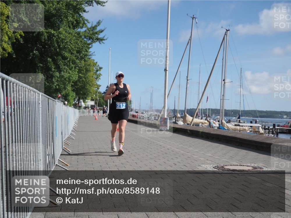 17.08.2025 - KN Förde Triathlon 2025 KatJ http://msf.ph/oto/8589148 17.08.2025 10:41:17 Laufen 213 meine-sportfotos.de