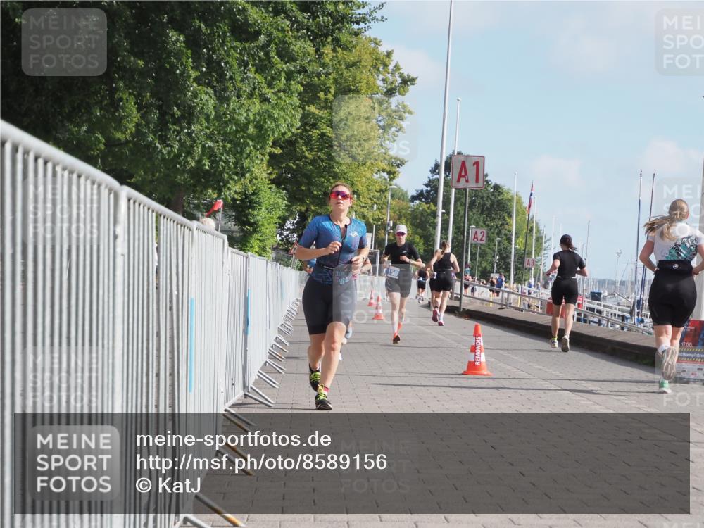 17.08.2025 - KN Förde Triathlon 2025 KatJ http://msf.ph/oto/8589156 17.08.2025 10:15:38 Laufen 127, 150, 210, 234 meine-sportfotos.de