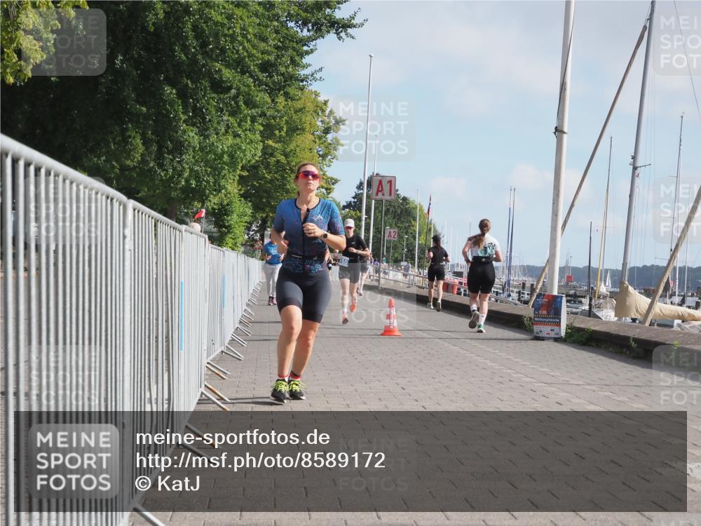 17.08.2025 - KN Förde Triathlon 2025 KatJ http://msf.ph/oto/8589172 17.08.2025 10:15:40 Laufen 127, 150, 210, 234 meine-sportfotos.de